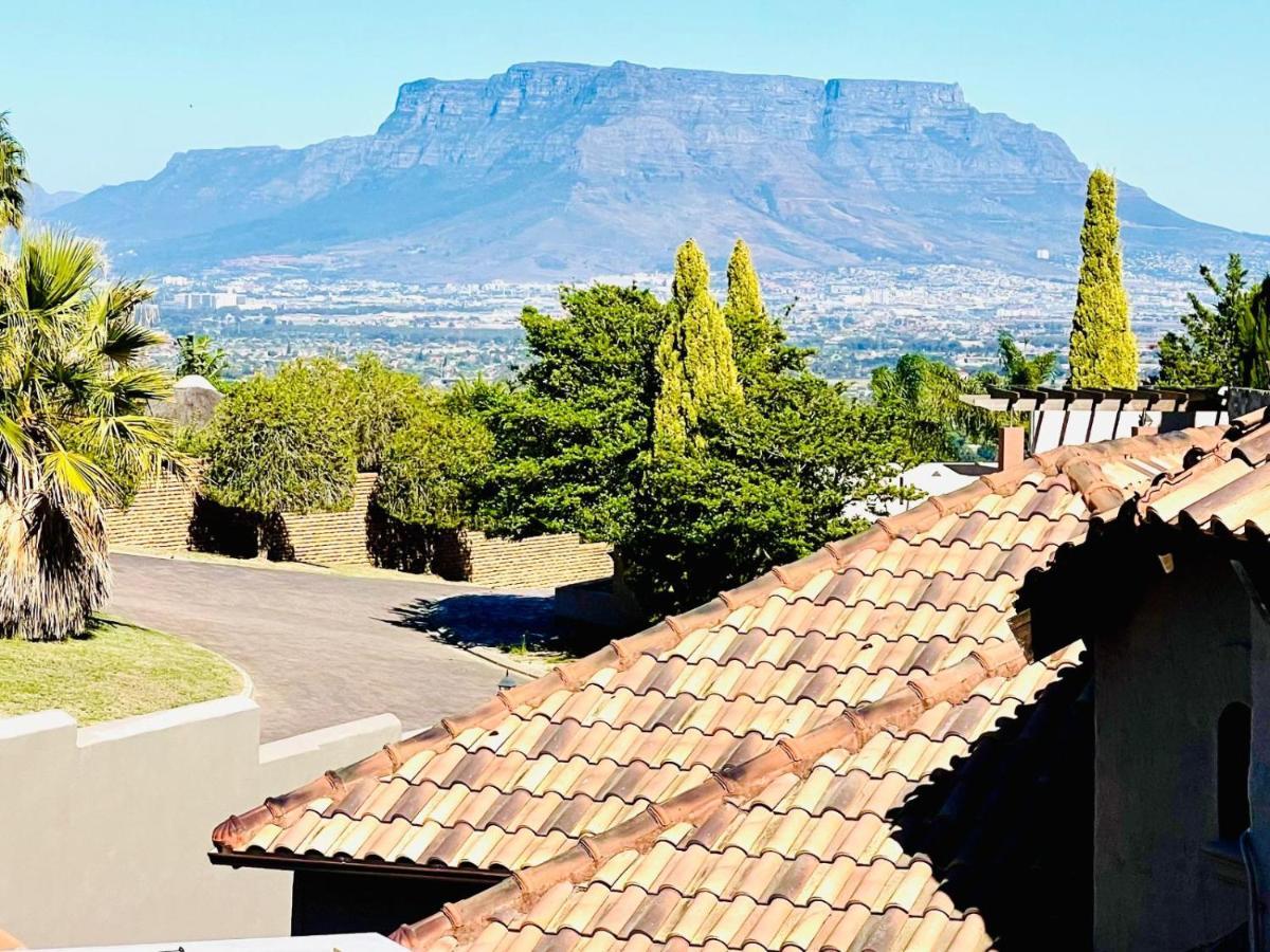 Hotel Vibes Cape Town Plattekloof Екстериор снимка